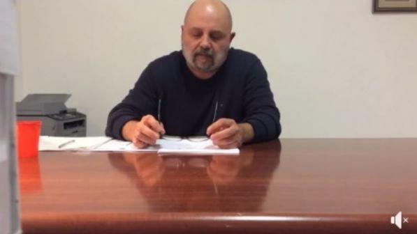 M5s, Emanuele Dessì si difende: "Sette euro di affitto? E' la legge che me lo impone"