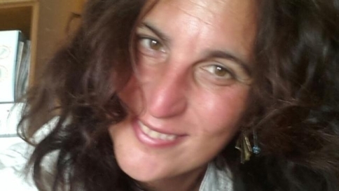 vince lavoro giocando tombola, manuela cavalli