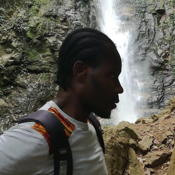 Benevento, ghanese insultato da un'infermiera: "Tornatene in Africa"