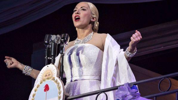 Malika Ayane: "Eccomi come Evita: forte, passionale e terribilmente pericolosa"