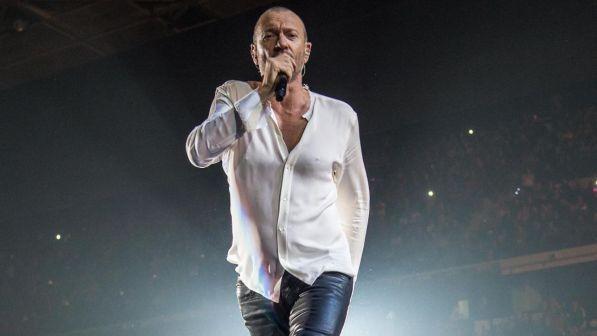 Biagio Antonacci accusato di plagio, Siae blocca i diritti di "Mio Fratello"