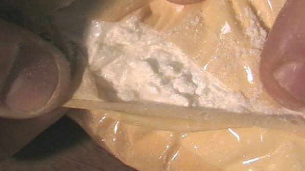 Droga, sequestrati 74 kg di cocaina nel porto di Gioia Tauro
