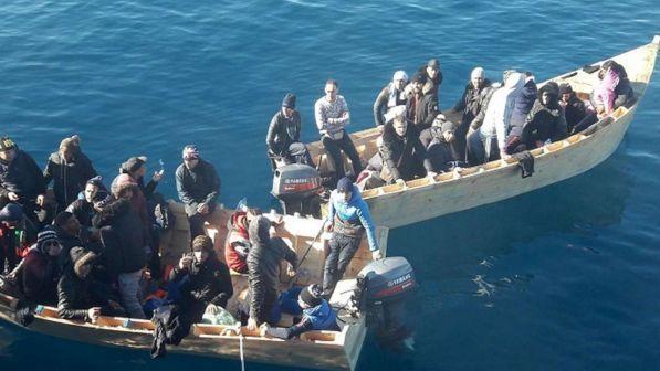 Migranti, rapporto Unhcr: 68,5 milioni in fuga nel 2017, è record