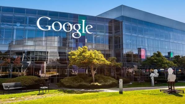 Google lavora a una sua "console": è guerra a Xbox e PlayStation