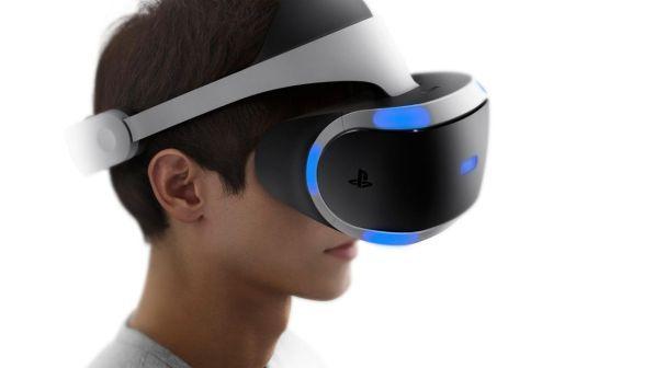 Iron Man e i nuovi eroi di PlayStation VR