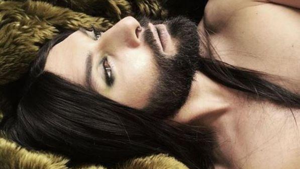 Conchita Wurst si confessa sui social: "Sono positiva all'HIV da molti anni"