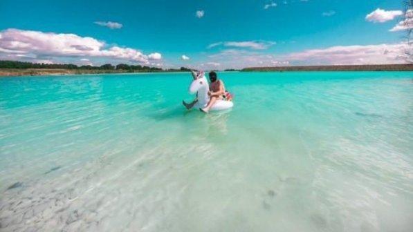 Siberia, il lago cristallino che ha conquistato Instagram è una discarica tossica