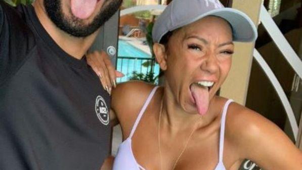 Falso allarme per Mel B, fonte rivela: "Non è cieca, era solo un'infezione"