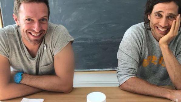 Gwyneth Paltrow, uno scatto con l'ex e il nuovo compagno
