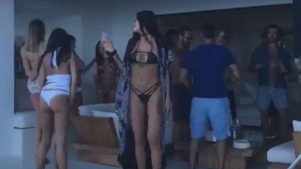 Marco Borriello, festa a Villa Margherita... senza Belen e Cristina Buccino
