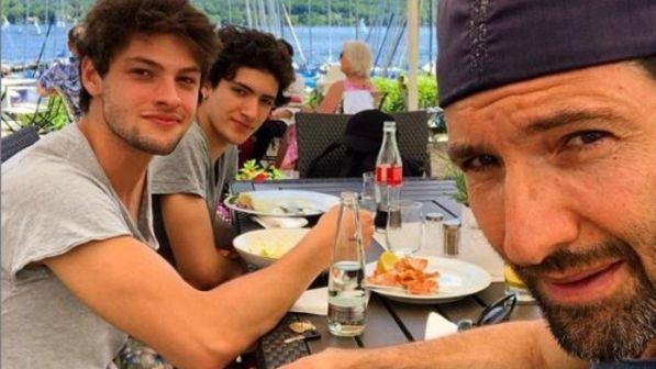 Walter Nudo, dopo la paura festeggia il compleanno con i figli