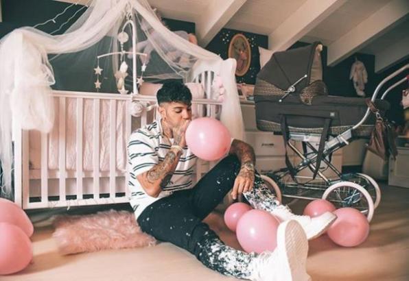 Emis Killa, annuncio a sorpresa: "E' nata mia figlia"