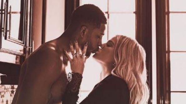 Khloé Kardashian, tradita a pochi giorni dal parto, ha le contrazioni
