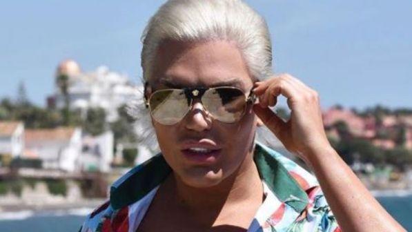 Rodrigo Alves, il "Ken umano" espulso dall'edizione inglese del Grande Fratello Vip