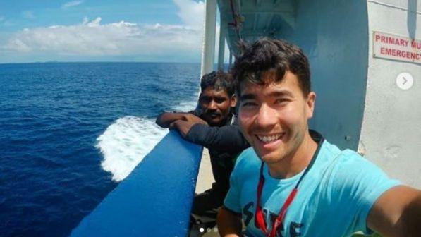 India, missionario agli indigeni: "Gesù vi ama" | Loro lo uccidono a colpi di freccia