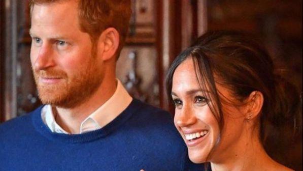 Vacanza a Ibiza da 100mila euro, Harry e Meghan travolti dalle critiche