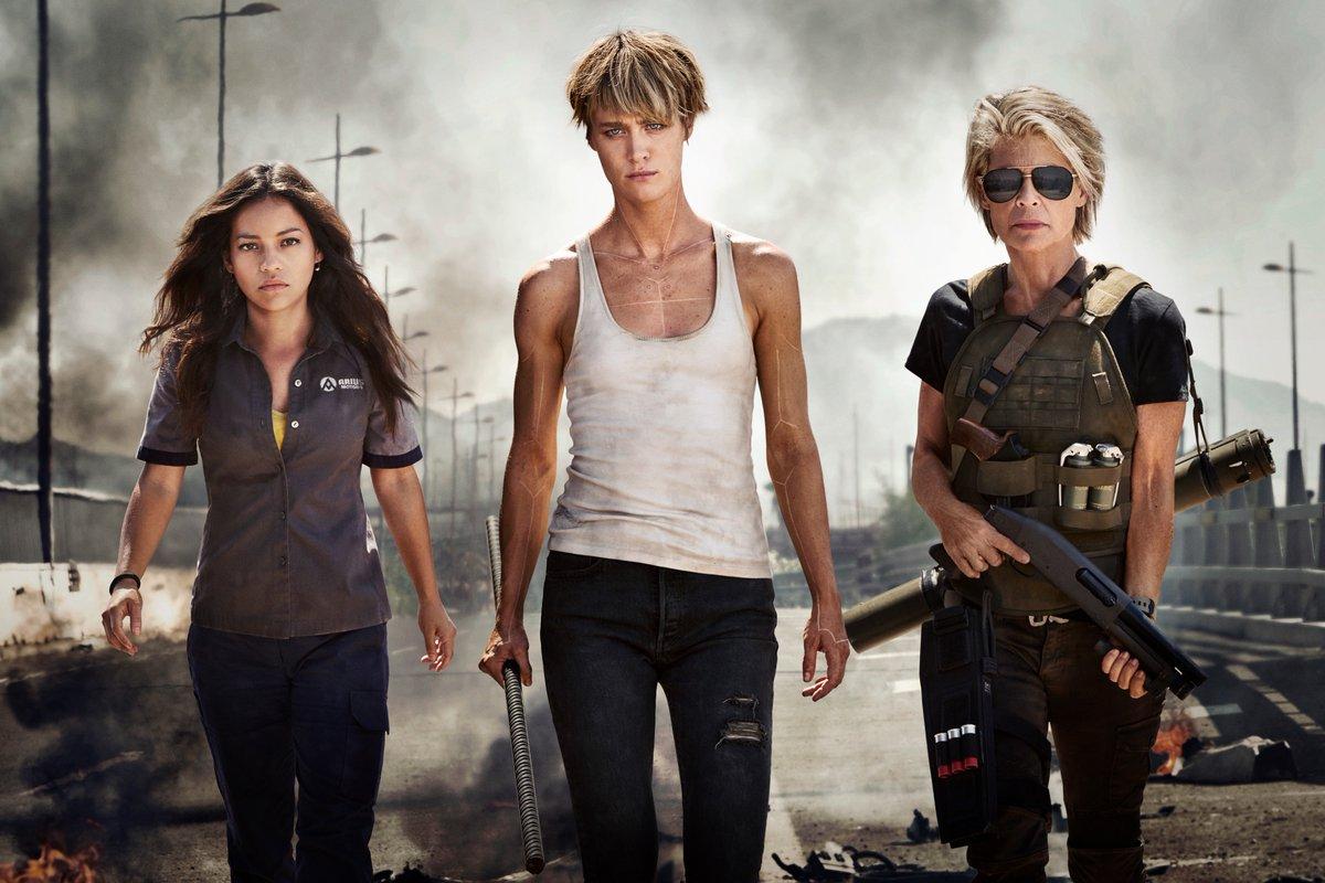 Linda Hamilton a 61 anni torna nei panni di Sarah Connor nel reboot di Terminator, ecco la prima immagine