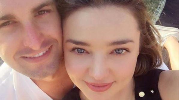 Miranda Kerr è in dolce attesa, primo figlio con Evan Spiegel