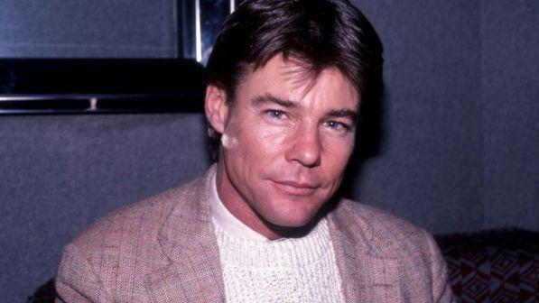 Addio a Jan Michael-Vincent, star maledetta di "Un mercoledì da leoni"