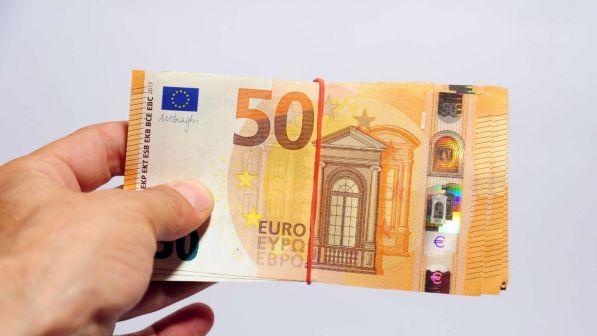 Manovra, "tesoretto" di 250 milioni per modifiche al Parlamento