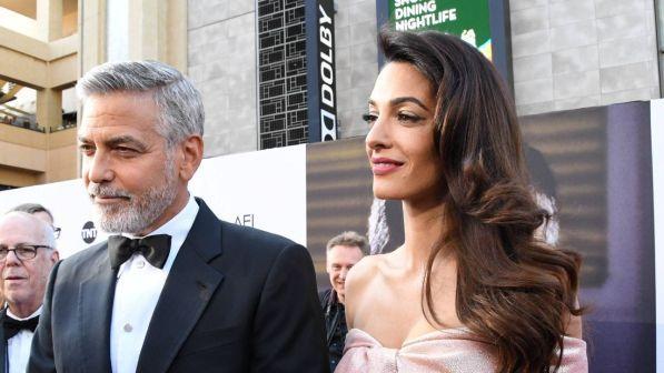 George Clooney e Amal vogliono un terzo figlio: sono pronti ad adottarlo