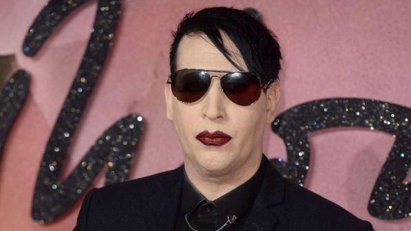 Marilyn Manson, ancora guai: concerto interrotto in Texas per un malore