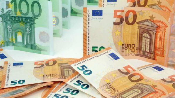 Banche, bozza dl crescita: rimborsi non prima di fine anno