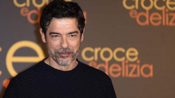 A Massa vietati gli abiti provocanti, ma Alessandro Gassmann non ci sta e lancia l'hashtag: "#ricoveratelaSindaca"