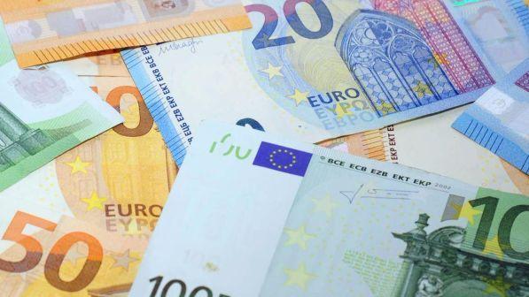 Reddito di cittadinanza per 1,3 mln famiglie, 164mila di stranieri
