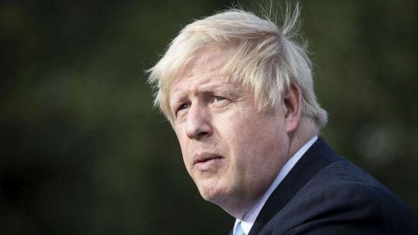 Attacchi in Arabia Saudita, Johnson: "Responsabilità è dell'Iran"