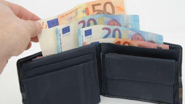 Flat Tax, la Lega Insiste: "Nel Def primo mattone per le famiglie"