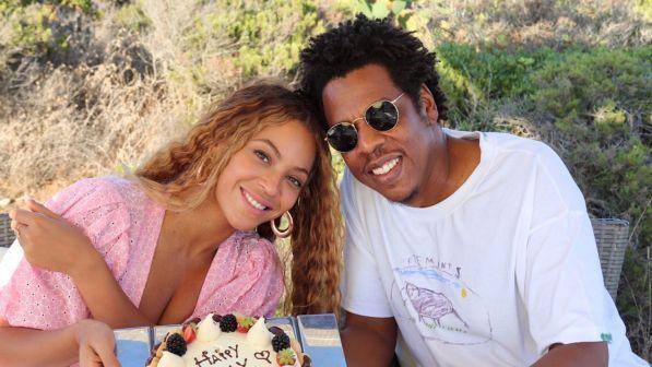 Beyoncé e Jay-Z, in palio 30 anni di concerti gratis per chi diventa vegano