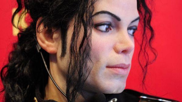 Michael Jackson, scuola elementare vuole rimuovere il nome della star dall'auditorium a lui dedicato