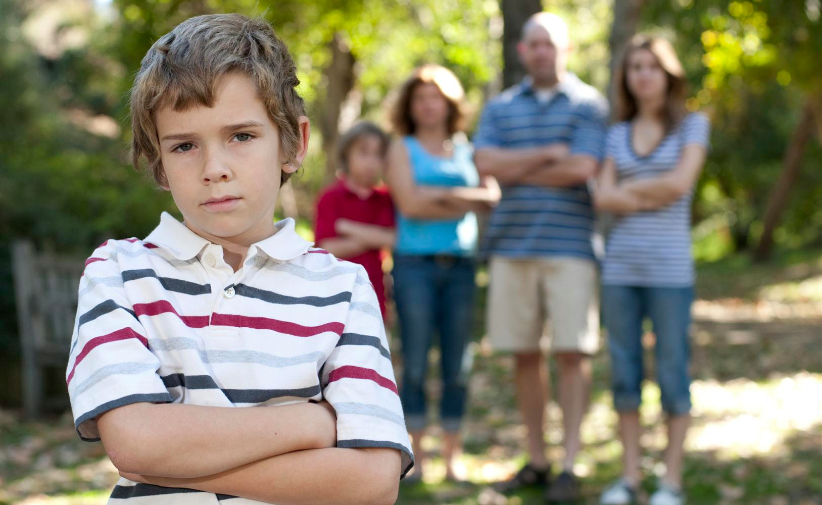 Bye bye bambini viziati: sotto i ricci… niente capricci