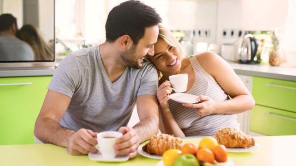 Prima colazione: è meglio il tè o il caffè?