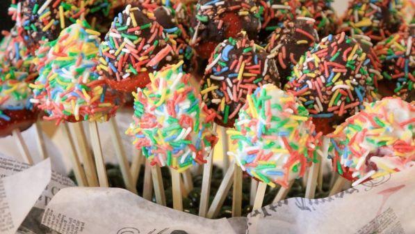 Alimentazione, la "rivincita" dei golosi di dolci: accumulano meno grasso