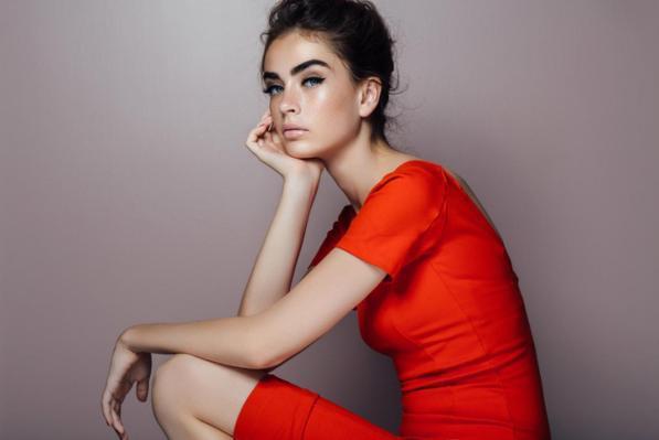 Moda: come il rosso sulle foglie