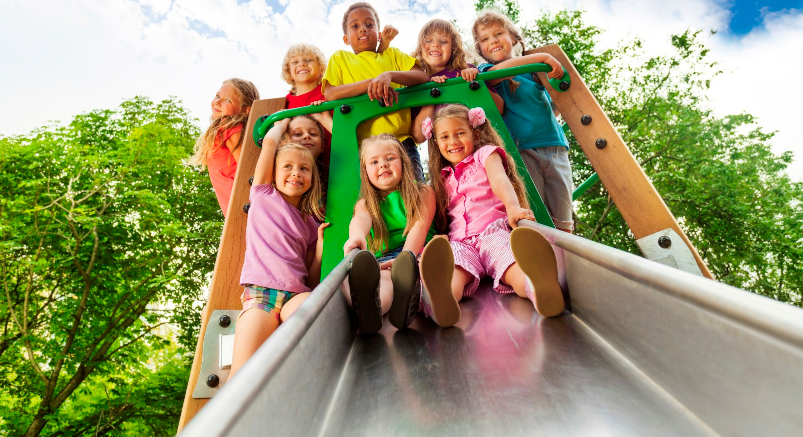 Estate in città: quattro idee per divertirsi con i bambini