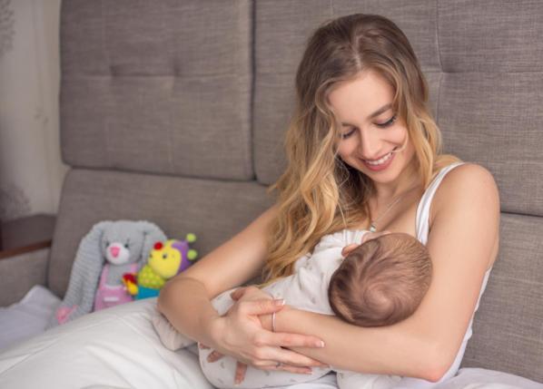 Allattamento: ecco perché il latte materno è così importante