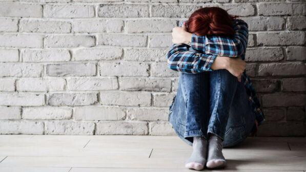 Donne maltrattate: nuova dignità con la forza del colore