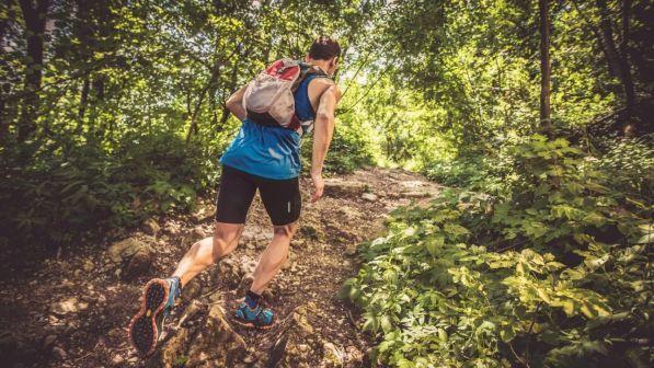 Tendenze fitness: plogging, la corsa che aiuta la natura