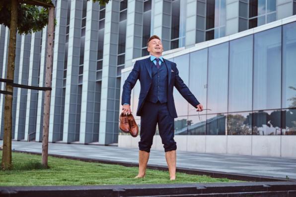 Barefoot, camminare a piedi nudi fa bene
