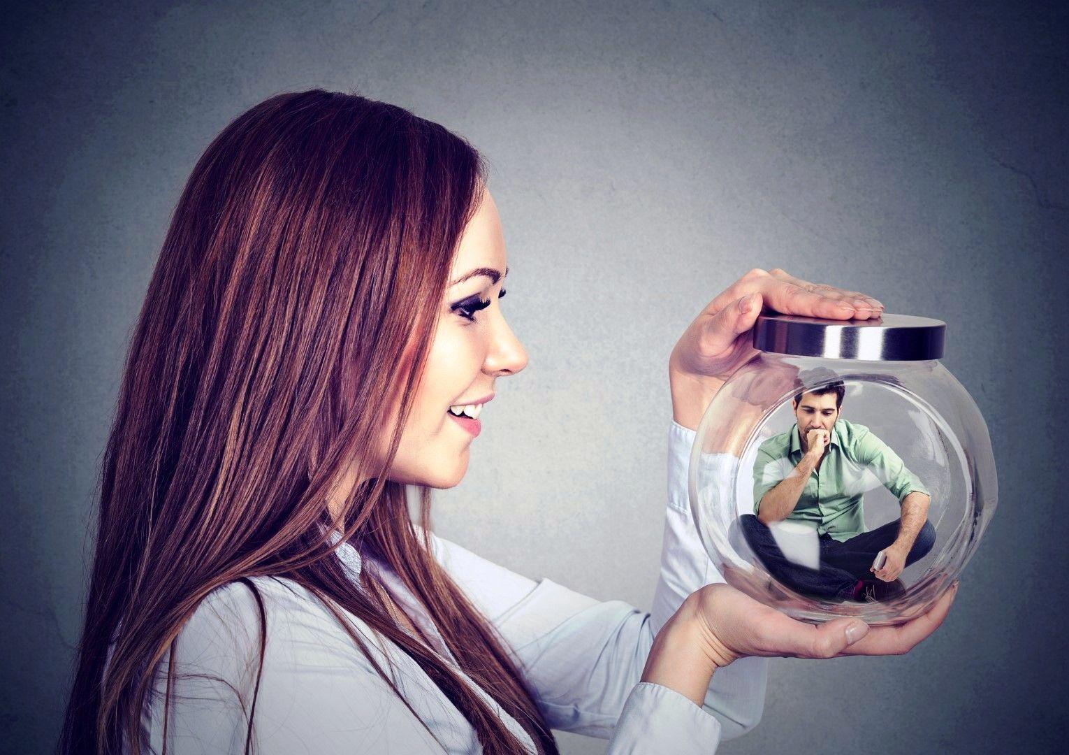 Gelosia: che cos’è e come fronteggiarla