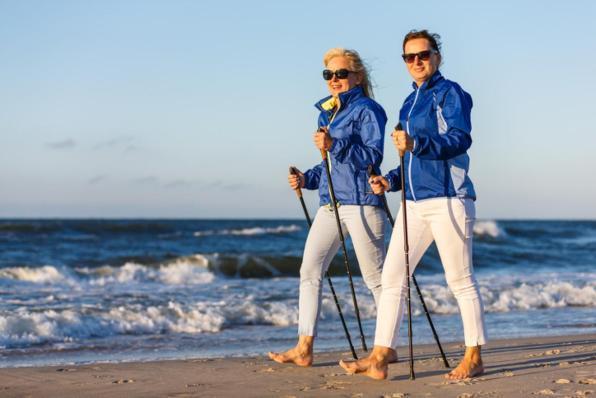 Nordic walking: passeggiare non è mai stato così salutare