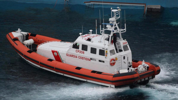 Migranti, 670 persone salvate in 24 ore dalla Guardia Costiera