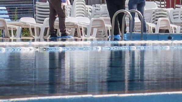 Fermo, morta la bimba caduta in piscina a Porto Sant'Elpidio