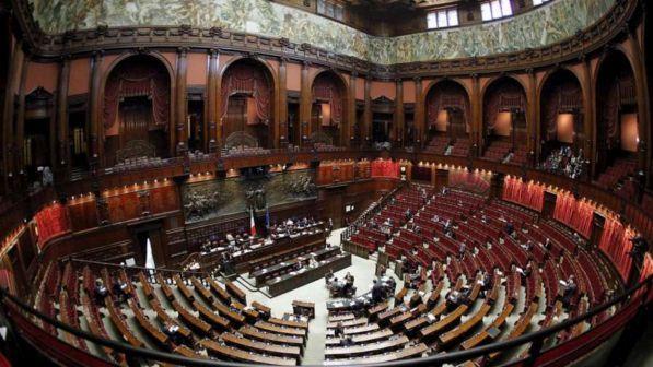 Antimafia, novità criteri incandidabilità: anche per reati contro Pa