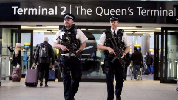 Terrorismo,arrestato 50enne in aeroporto Londra:arrivava da Il Cairo