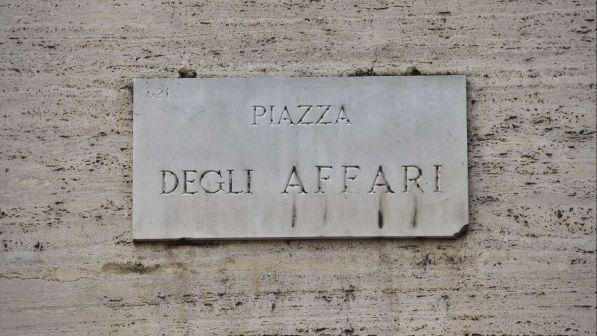 Piazza Affari apre in rialzo: Ftse Mib +0,47%, All Share +0,34%