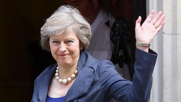 Premier britannica May in visita da Trump a Washington in primavera